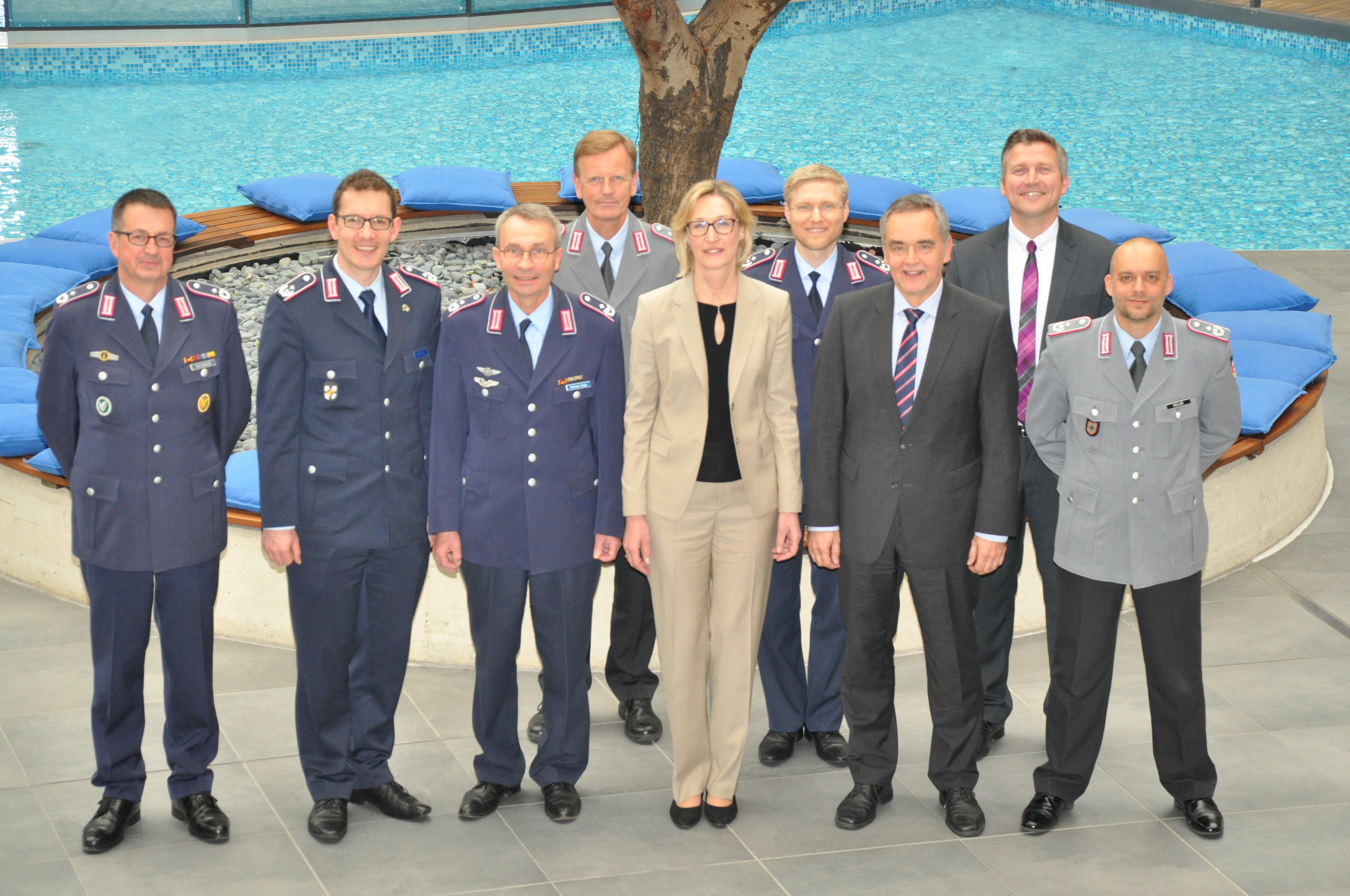 Besuch von Frau Ministerialdirigentin Elisabeth Totter in Taufkirchen.