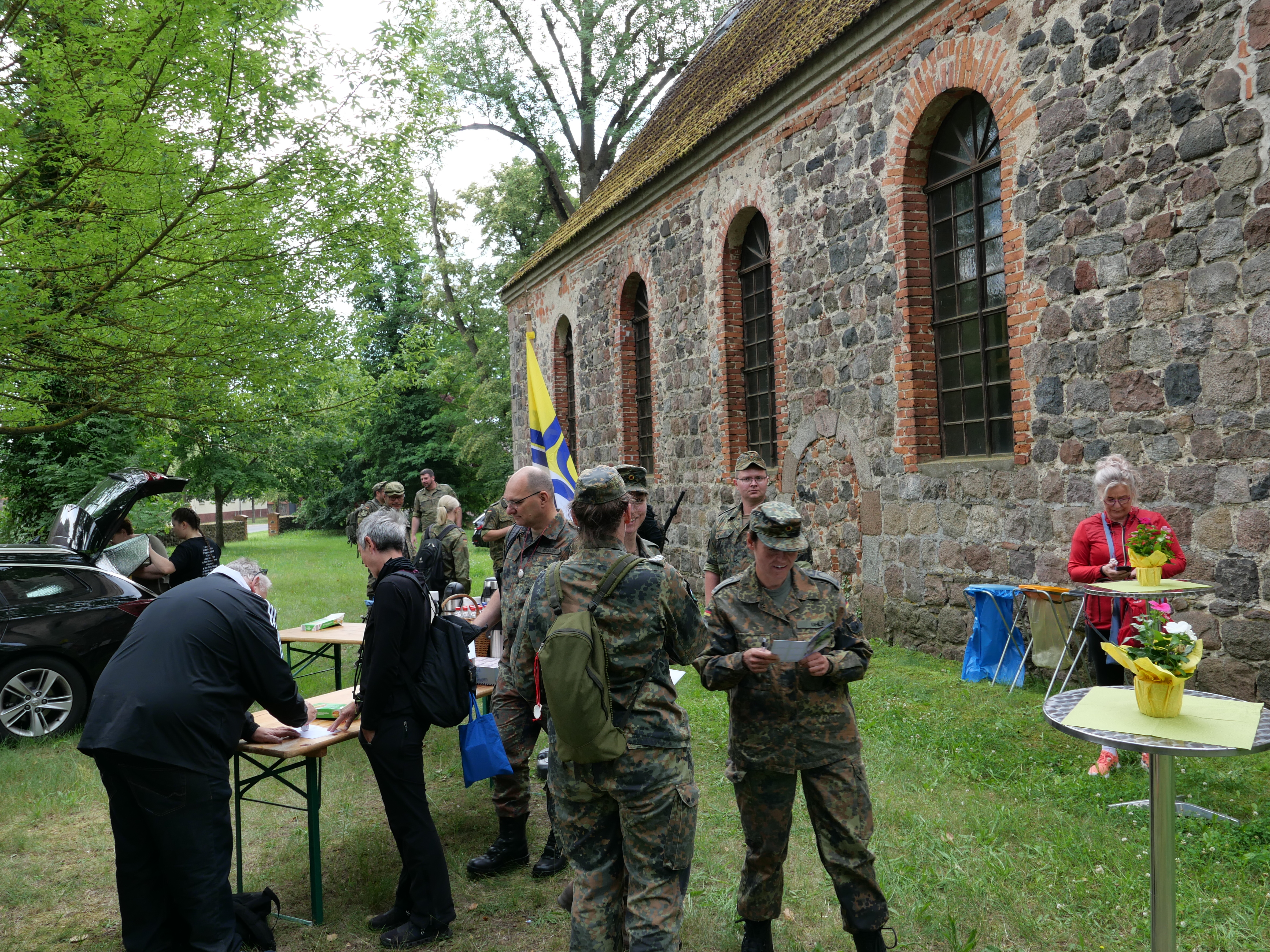 Station an der Rehfelder Kirche