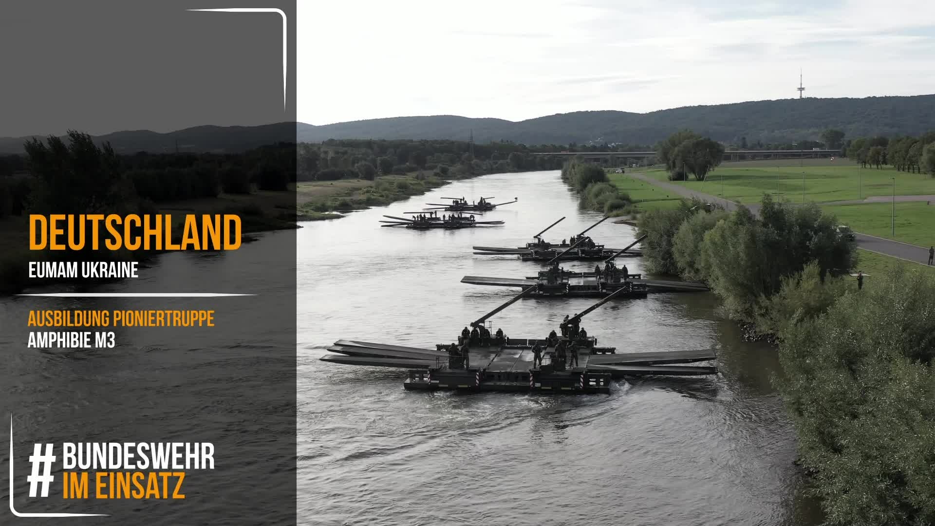 Brcke ist zerstrt! Ukrainer ben Flussberquerung mit Amphibie