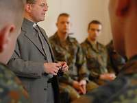 Militärdekan Bernd Franz Schaller im LKU in der Julius-Leber-Kaserne Berlin