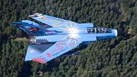 Der himmelblaue Jubiläums-Tornado von 2008 für das Jagdbombergeschwader 32