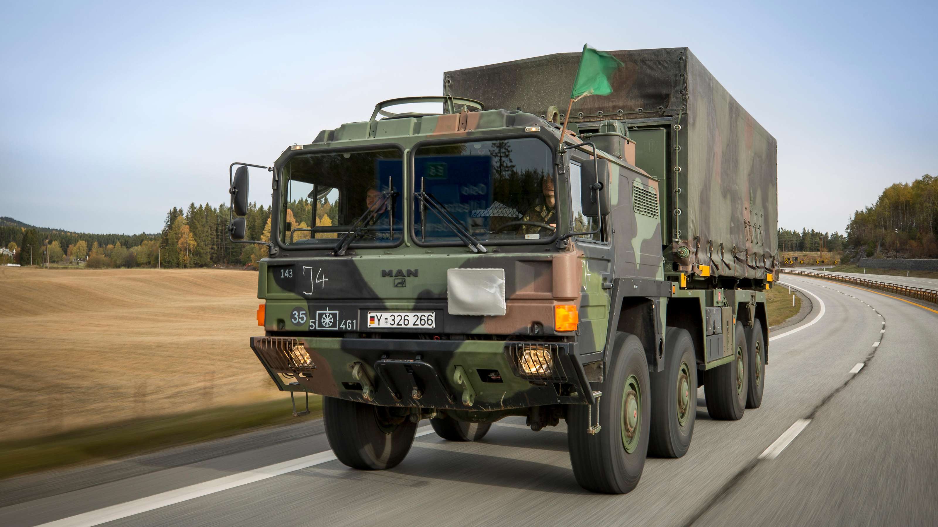 Elegantes Man Bundeswehr Lkw Bild