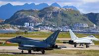 Eurofighter rollen zur Startbahn der Airbase Bodø in Norwegen