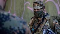 Ein Porträtbild eines Soldaten