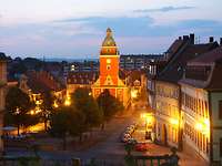 Rathaus Gothas und der obere Hauptmarkt Foto des Rathaus Gothas und der obere Hauptmarkt Gothas am Abend