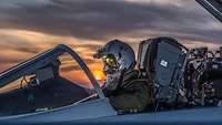 Militärischer Flugbetrieb Nachtflugbetrieb mit Nachtsichtgerät