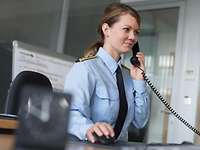 Soldatin am Arbeitsplatz Soldatin am Arbeitsplatz