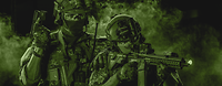 Kommandosoldaten mit G95K und P30 bei einer Operation Zwei Soldaten stehen mit der Waffe im Anschlag in einem dunklen Raum.