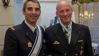 Colonel Hervé Piccirillo mit dem Stellvertreter des Generalinspekteurs der Bundeswehr Vizeadmiral Joachim Rühle