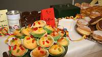 4_BLS_Spendenaktion_2019_ 60 Kuchen, Torten und Muffins