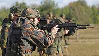 Reservisten bei Schießausbildung