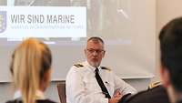 Wir sind Marine Konteradmiral zur Mühlen