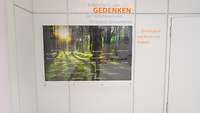 Bilder einer Gedenktafel