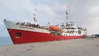Das Schiff MV Antarctic Dream liegt im Hafen