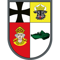 Viergeteiltes Wappen: Eisernes Kreuz, Stierkopf Mecklenburgs, Bischof Dionysius, Schützenpanzer