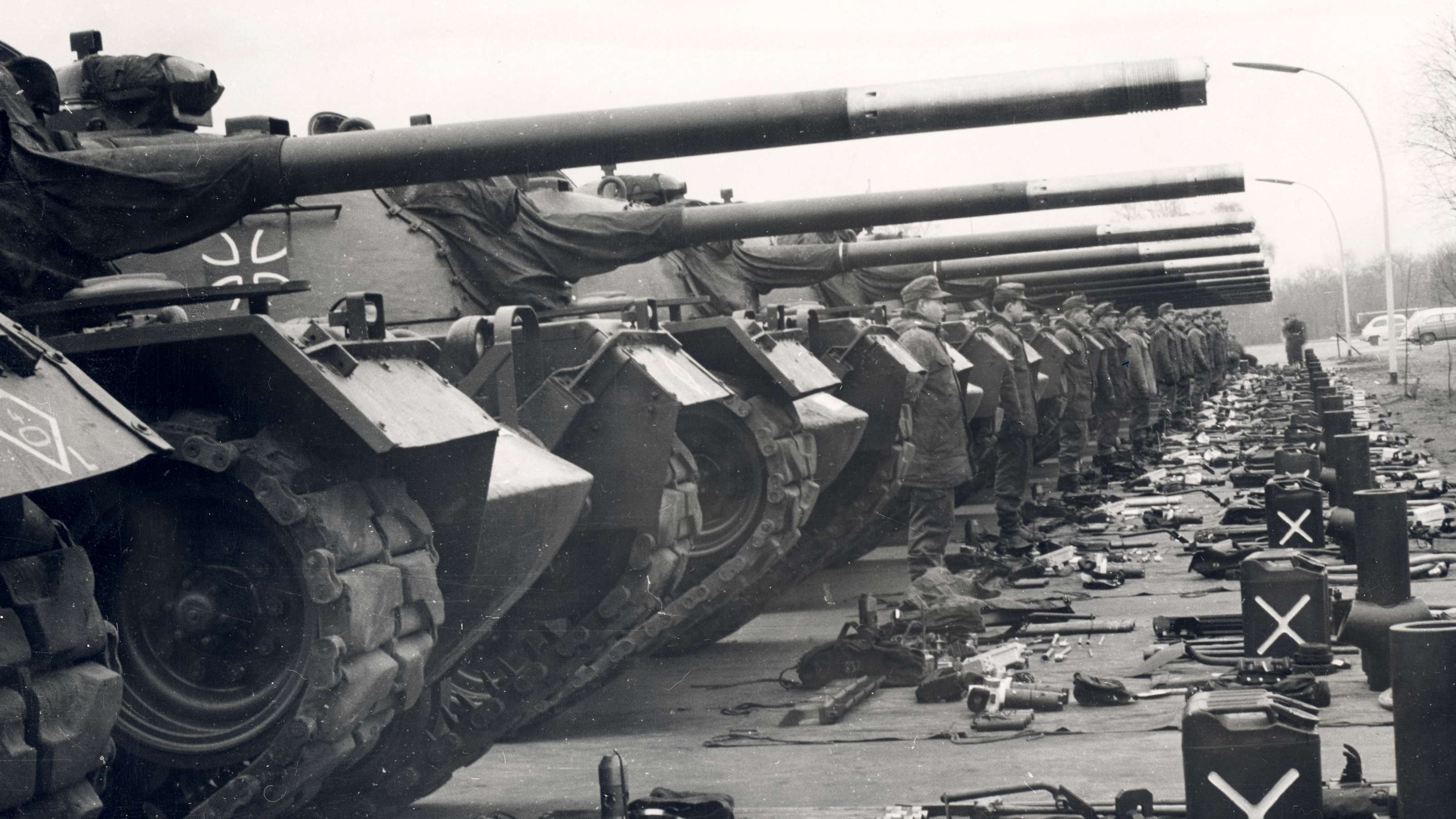 1955 bis 1990 Von der Gründung der Bundeswehr mitten im Kalten Krieg