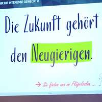 Auf dem Foto ist eine Power-Point-Folie abgebildet