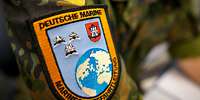 Northern Coasts 2018 Marineschifffahrtleitung Patch Das Verbandsabzeichen der Marineschifffahrtleitung als Patch auf der Schulter eines Soldaten in Flecktarnuniform.
