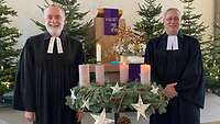 Militärpfarrer Ralf Eckert (links) und Militärdekan Harald Aschenbrenner in der Stadtallendorfer Stadtkirche