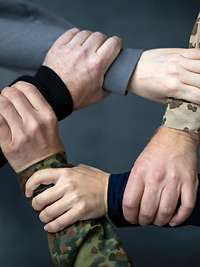Bundeswehr und Wirtschaft BFD Kachel Bundeswehr und Wirtschaft