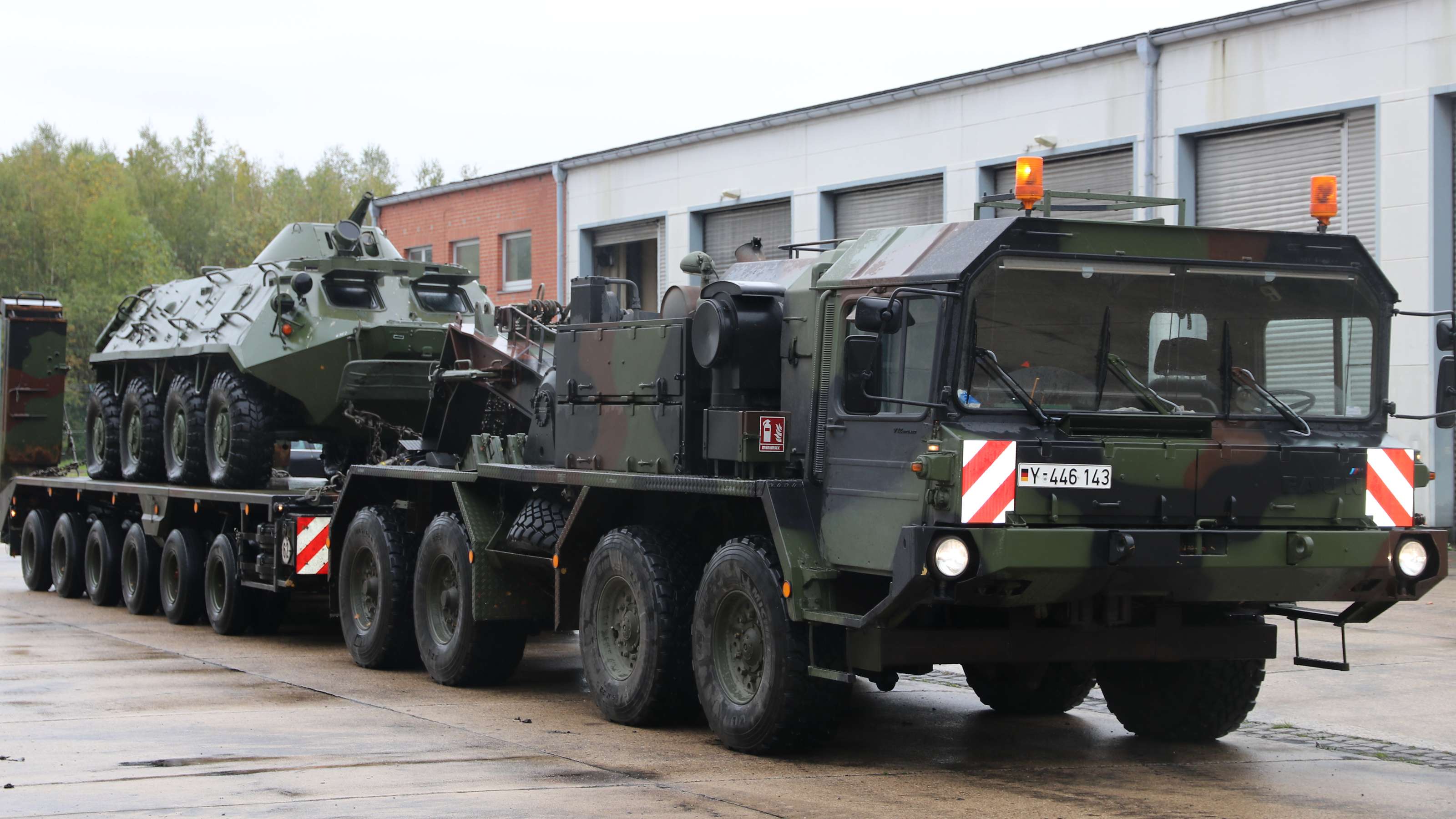 Historische Militärfahrzeuge nun in Bad Fallingbostel