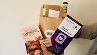 Inhalt der To-Go-Tüte Inhalt der To-Go-Tüte