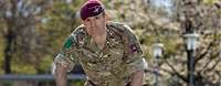 Britischer Major radelt für das Bundeswehr-Sozialwerk Britischer Major radelt für das Bundeswehr-Sozialwerk