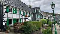 Häuserfront Beyenburg Eine malerische Front von Fachwerkhäusern