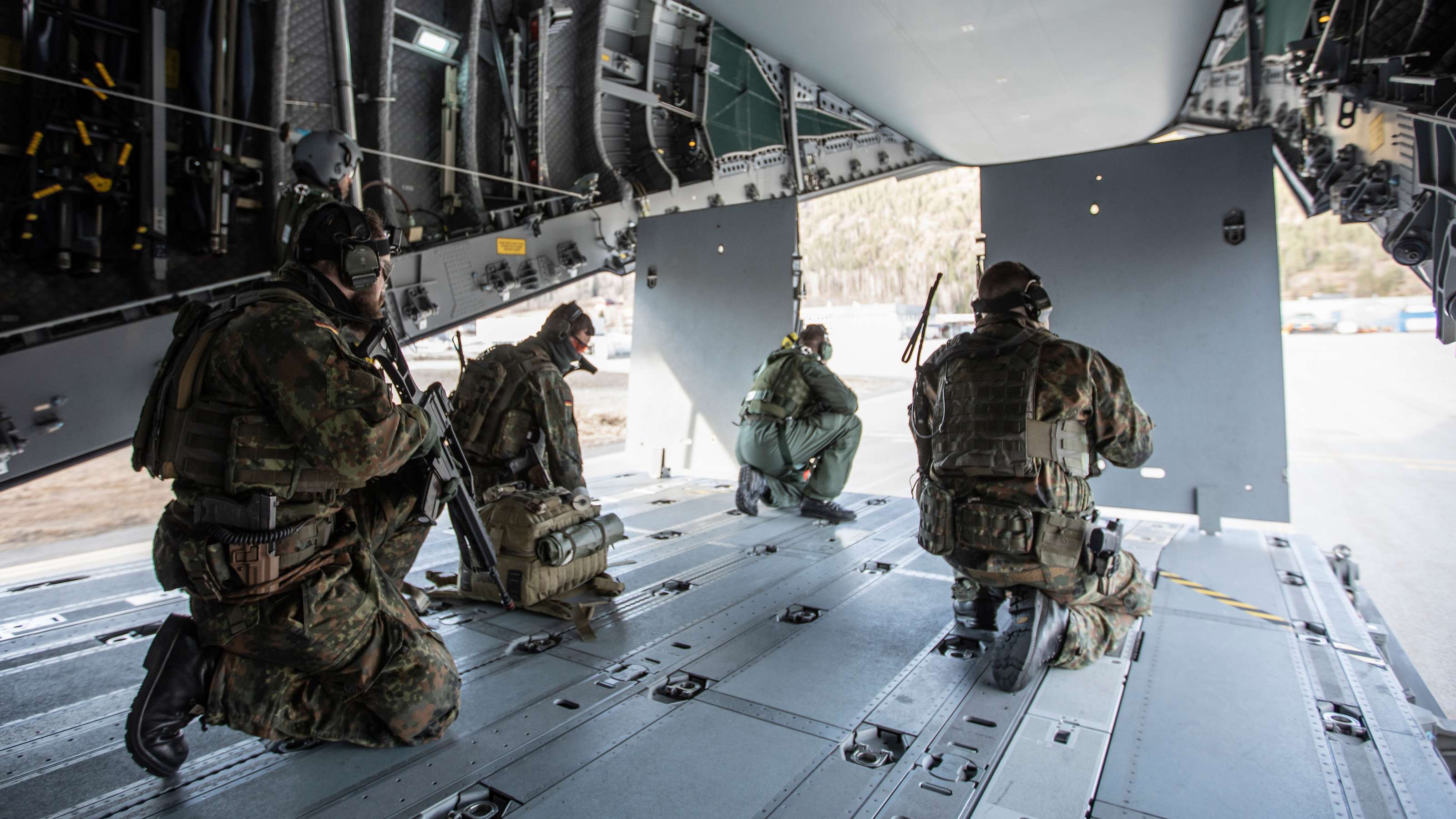 Die Air Mobile Protection Teams Der Luftwaffe