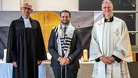 Militärdekan Thomas Balzk, Militärbundesrabbiner Zsolt Balla und Militärdekan Michael Kühn (von links) im Gottesdienst