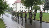 Der militärische Nachwuchs in einer Formation.