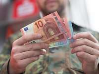 Soldat in der Gesellschaft Soldat in der Gesellschaft