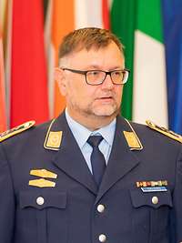 Oberstabsfeldwebel Steffen Salomo (links) blickte auf sein Berufsleben als Unteroffizier in zwei Armeen zurück