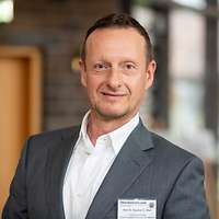 Ein Portraitfoto von Dr. Stephan Abel