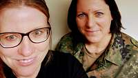 Militärpfarrerin A. Schulz, EvMilPfa Augustdorf I, und StFw M. Adler, SanStff Einsatz Augustdorf