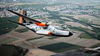 Ein Flugzeug vom Typ Transall C-160 im Flug