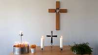 Der Altar im Raum der Stille