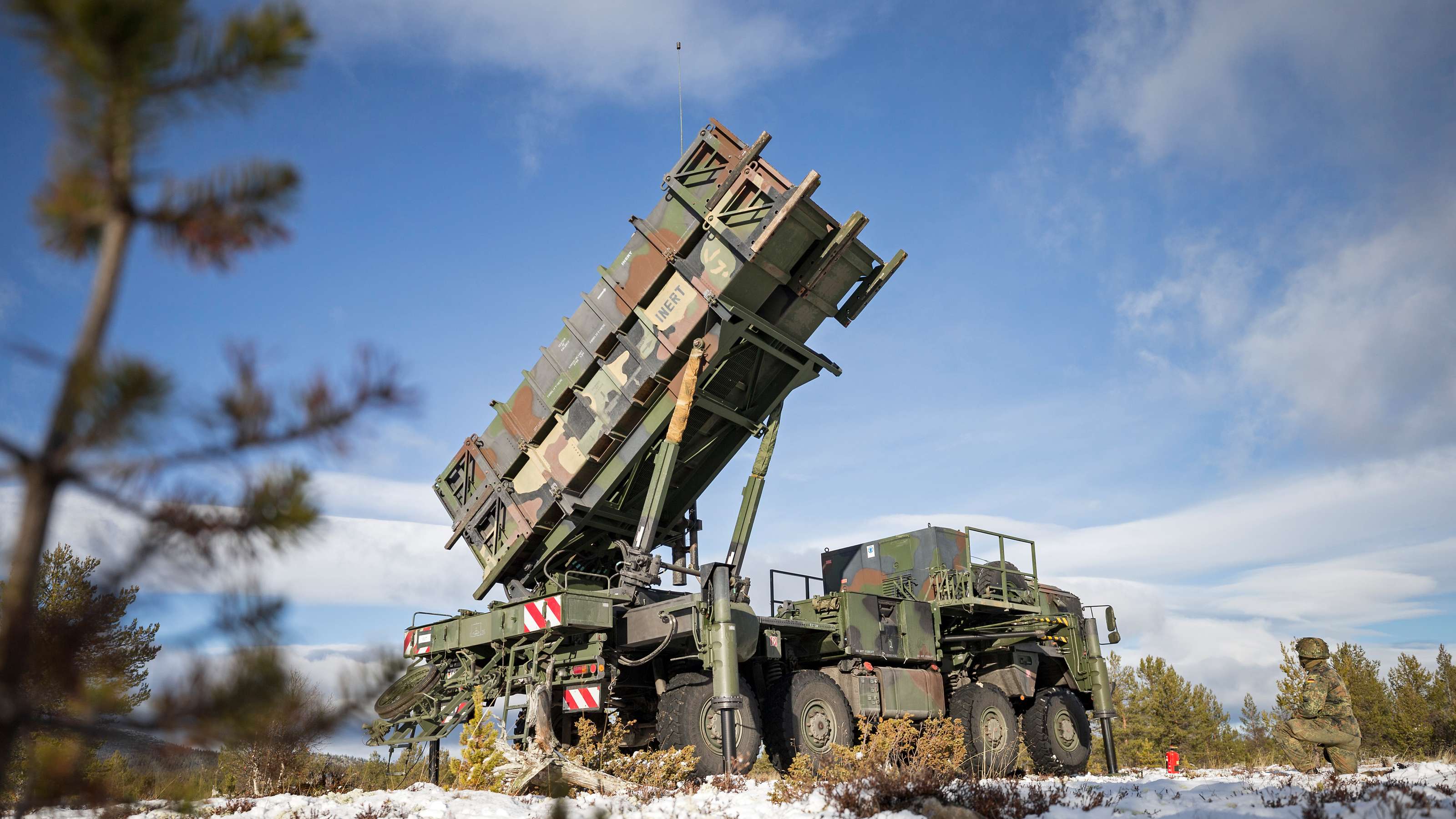 Пусковая установка патриот. ЗРК mim-104 Patriot. Пэтриот зенитный ракетный комплекс. Пэтриот ПВО США. Зенитно-ракетный комплекс США «Пэтриот».