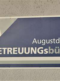 Schild des Betreuungsbüros Augustdorf