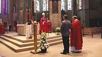 Weihbischof Robert Brahm beim Friedensgottesdienst