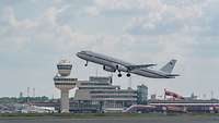 Ein A321 Neo startet 