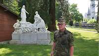 Protagonist in Lourdes-Reportage steht im Heiligen Bezirk