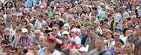 Besucher beim Tag der Bundeswehr 2019 in Faßberg Viele Menschen beim Tag der Bundeswehr in Faßberg