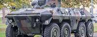 ein Spähpanzer Luchs als Ausstellungsstück
