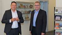 Bernhard Riedel (links) und Ortwin Brand (rechts) beginnen ihren Dienst in der Militärseelsorge