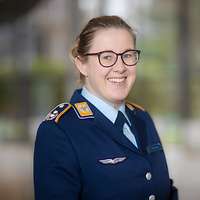 Portrait picture Lieutnant Colonel Ines Blandau