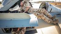 Enge Zusammenarbeit in den Fachgruppen Immer wenn möglich unterstützen sich die Fachgruppen bei ihren Arbeiten am Eurofighter