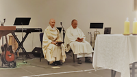 Militärdekan Bernd F. Schaller und Militärpfarrer Gundolf Brosig beim Gottesdienst