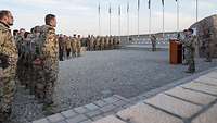 Truppenbesuch der Verteidigungsministerin in Afghanistan