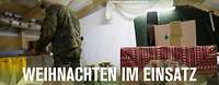 Funkkreis #131: Weihnachten im Einsatz Podcast-Logo ,,Funkkreis" und Text ,,Weihnachten im Einsatz". Im Vordergund stehen Pakete im Weihnachtspapier gewickelt.